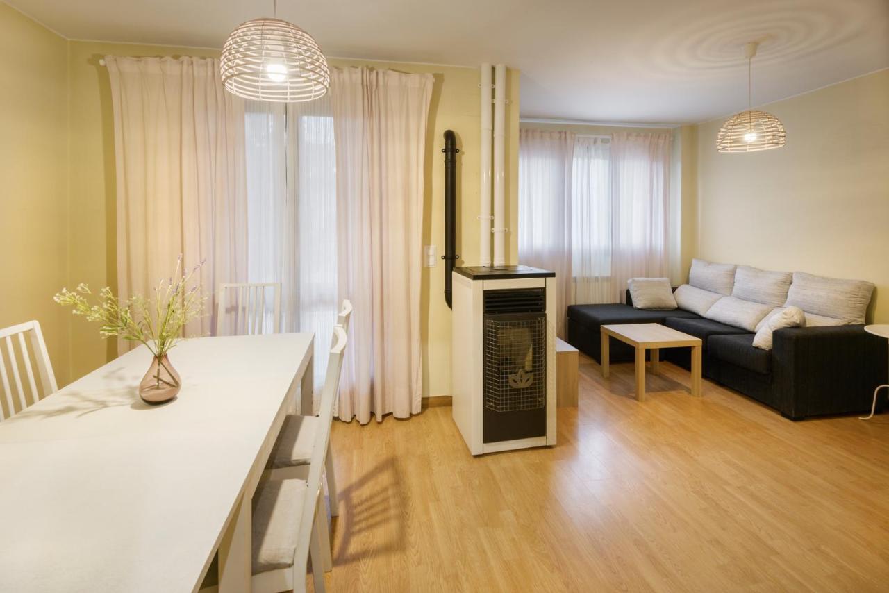 Casa Con Jardin En Hecho Villa Exteriör bild